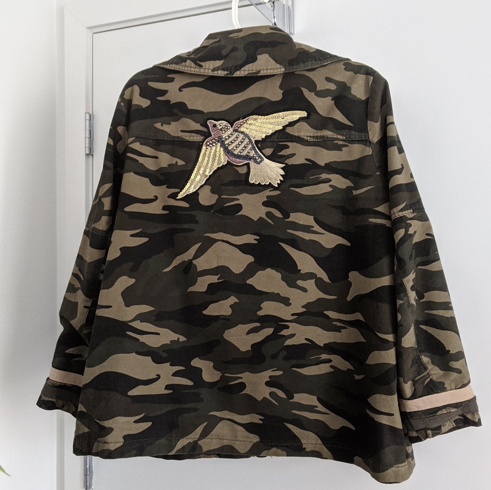 🏷️BOGO🆓 Oversized camo jacket